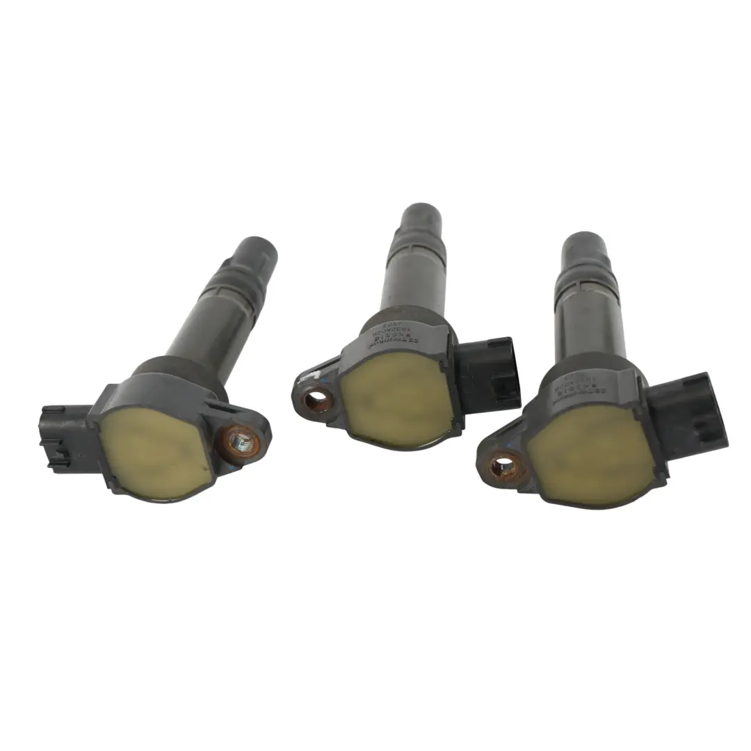 Zestaw Cewek Zapłonowych Silnika M132 A1321580003 do Smart Fortwo 451 o numerze 1832A028 Smart Fortwo 451 Zestaw Cewek Zapłonowych Silnika M132 A1321580003 - SKU 1832A028 - Numer Części 1832A028