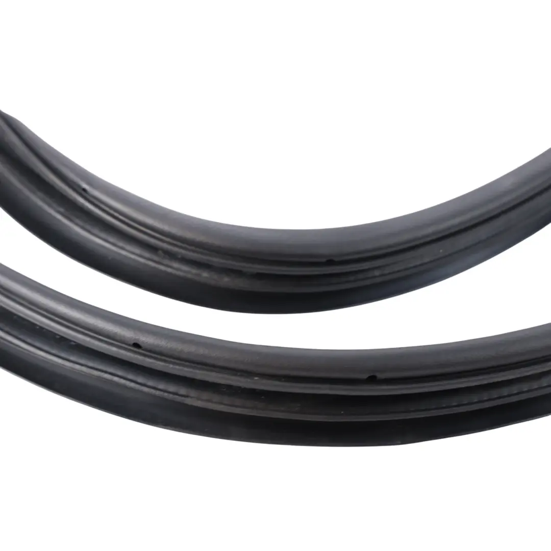 MK6 Junta Burlete Puerta Trasera Derecha EB3B-2620782-AB para Ford Ranger Wildtrak con número de pieza 1923755 Ford Ranger Wildtrak MK6 Junta Burlete Puerta Trasera Derecha EB3B-2620782-AB - SKU 1923755 - Número de pieza 1923755