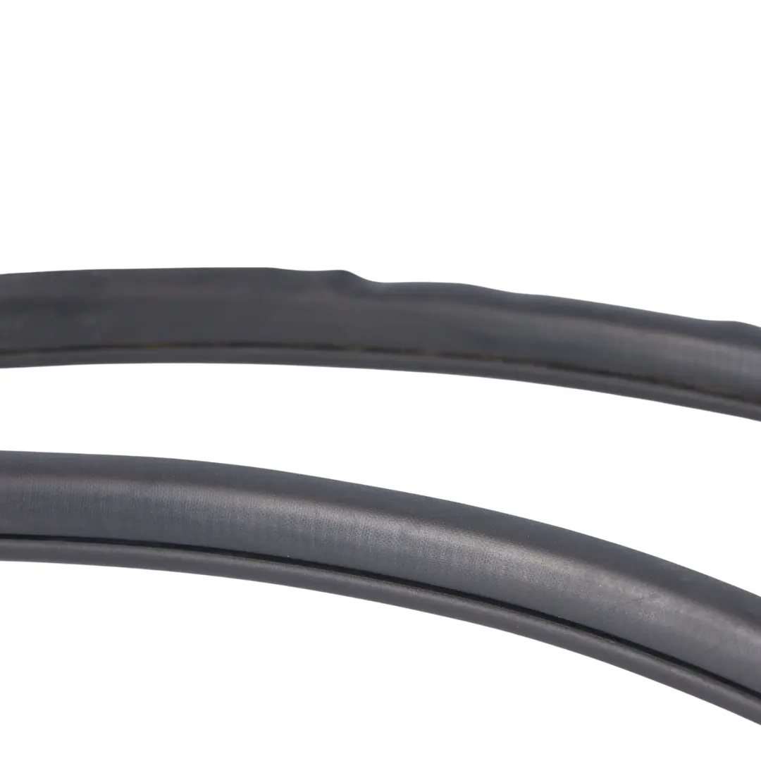 Ford Ranger Wildtrak Mk6 Rear Door Weatherstrip Seal Left N/S EB3B-2620783-AB - SKU 1923756 - Part number 1923756