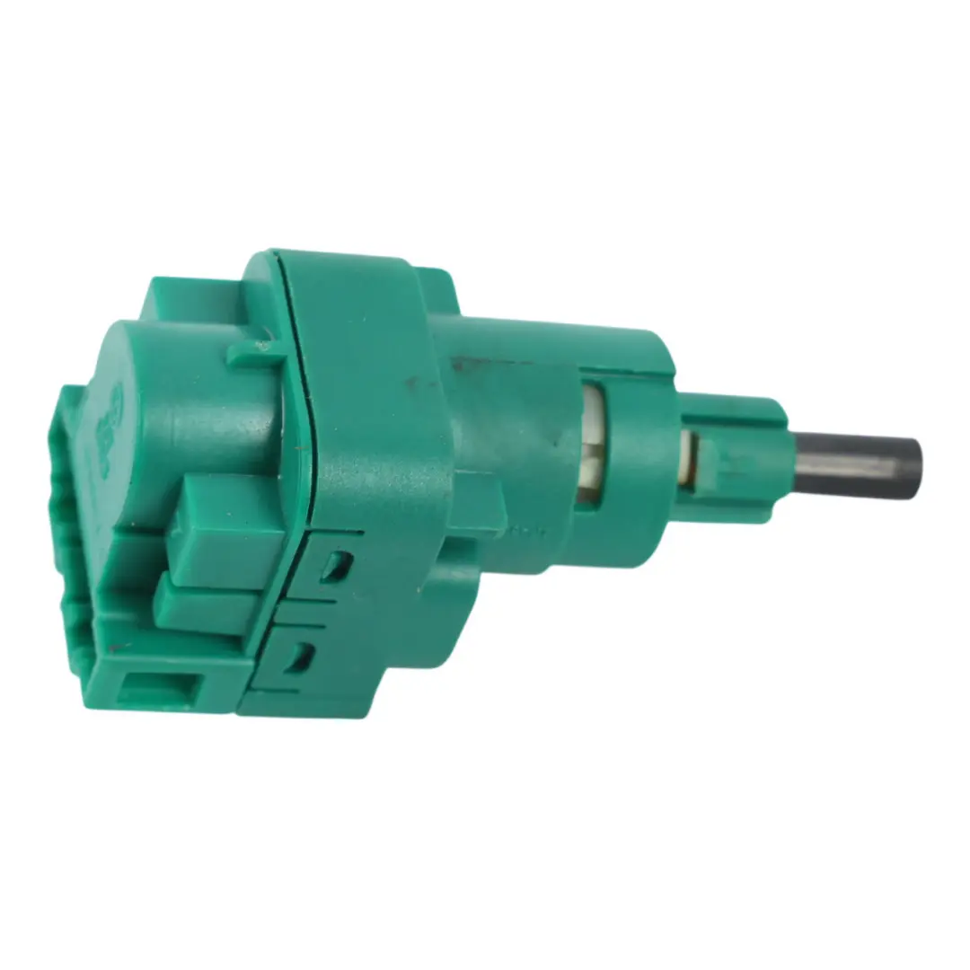 Sensor Interruptor Pedal Freno Luz Stop para Volkswagen Transporter T5 con número de pieza 1C0945511A Volkswagen Transporter T5 Sensor Interruptor Pedal Freno Luz Stop - SKU 1C0945511A - Número de pieza 1C0945511A