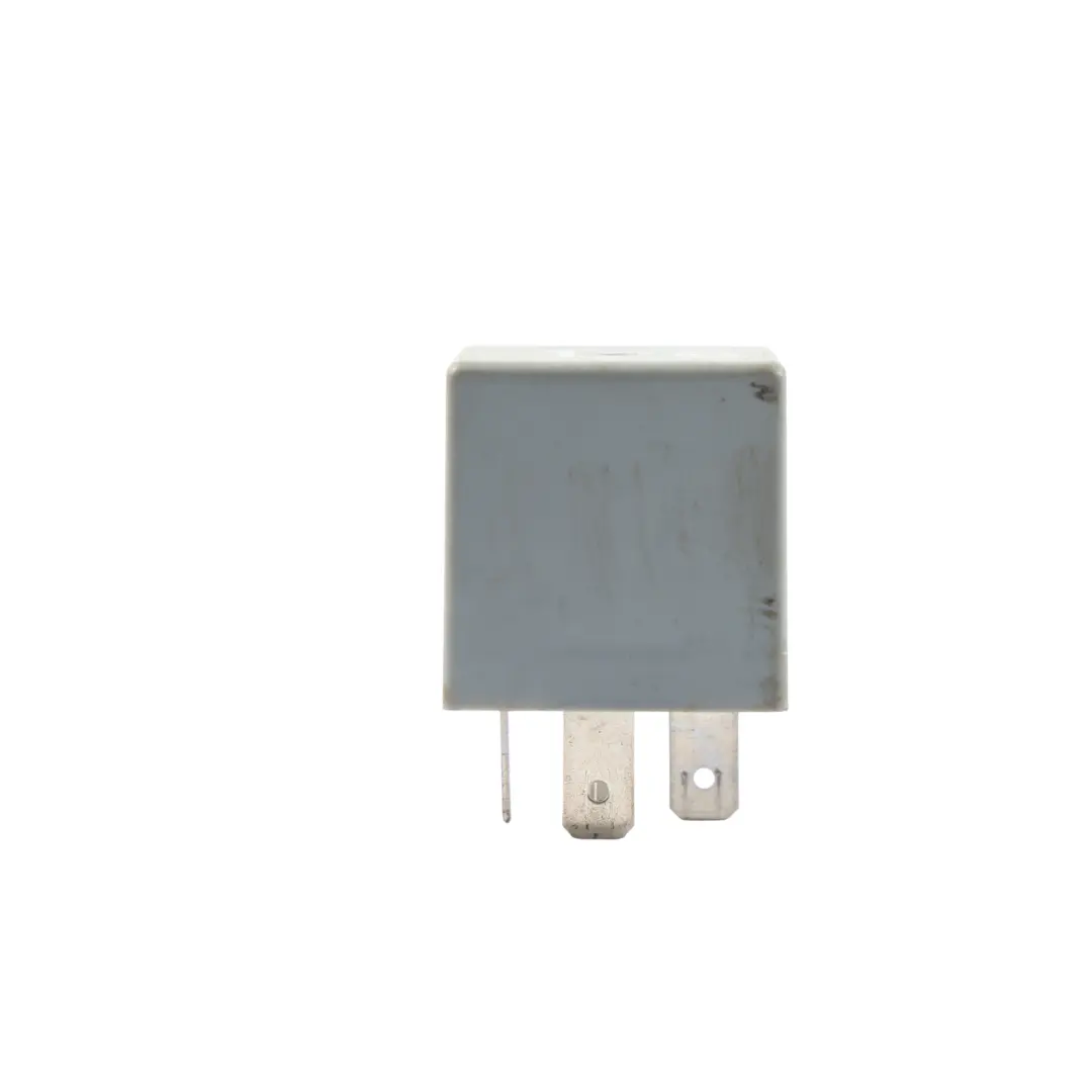 Relais 5 Pin 12V 10A für Audi Volkswagen Seat Skoda mit Teilenummer 1H0911251 Audi Volkswagen Seat Skoda Relais 5 Pin 12V 10A - SKU 1H0911251 - Teilenummer 1H0911251