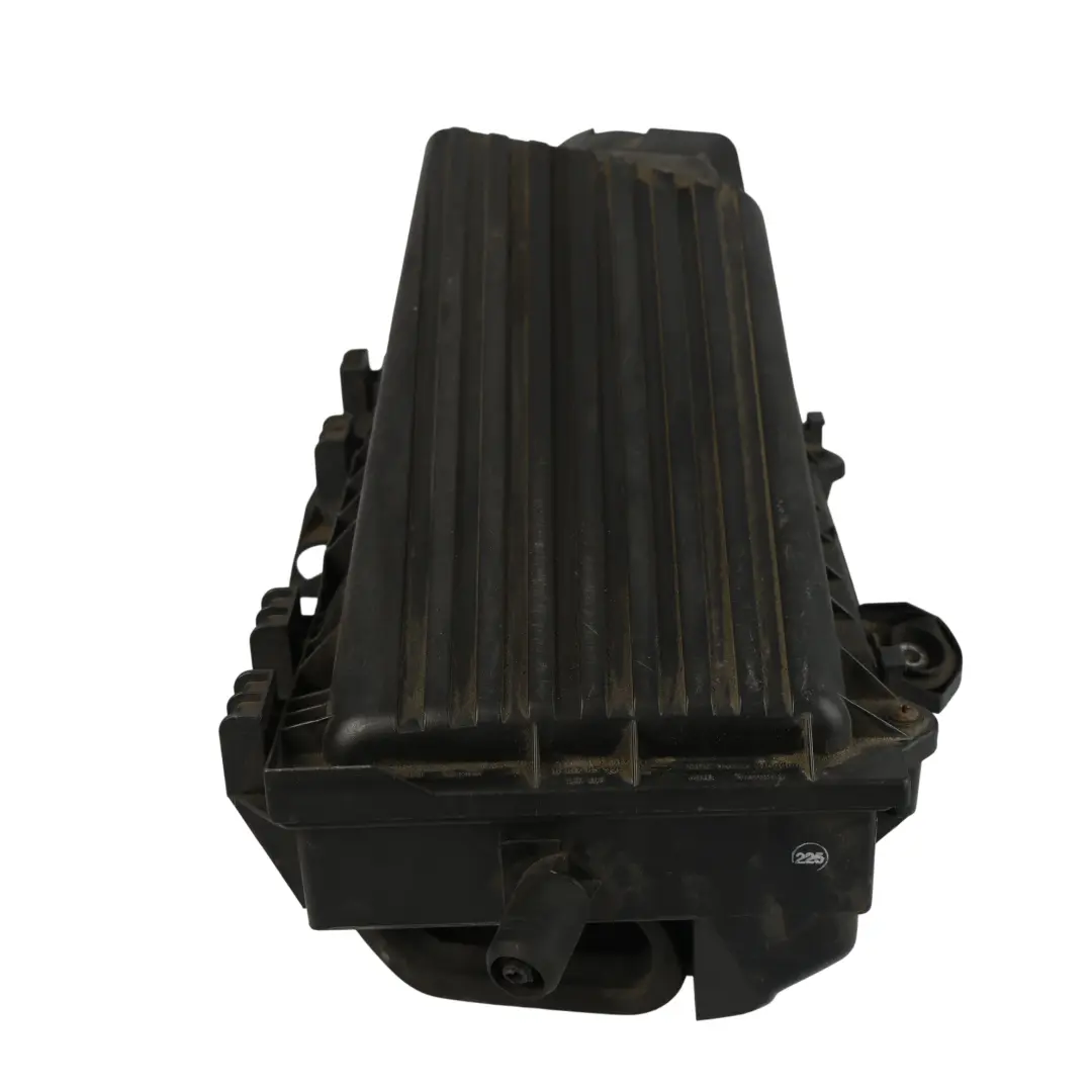 8N Volkswagen Golf MK4 Skoda Octavia Filtro Aria Allogiamento per Audi TT con numero di parte 1J0129614A Audi TT 8N Volkswagen Golf MK4 Skoda Octavia Filtro Aria Allogiamento - SKU 1J0129614A - Numero di parte 1J0129614A