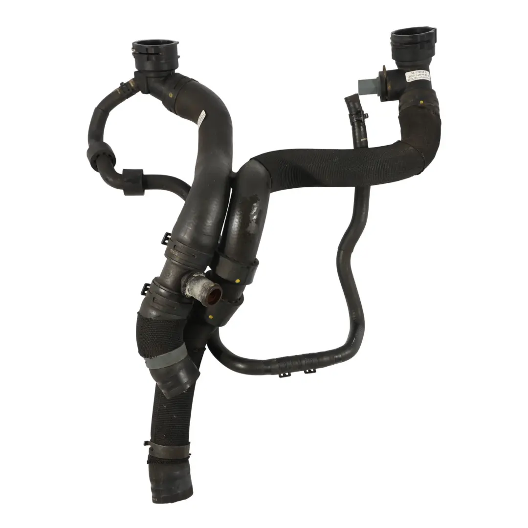 Wasser Kühlmittel Schlauchleitung 1.4 TFSI CAXC für Audi A3 8P mit Teilenummer 1K0121049CH Audi A3 8P Wasser Kühlmittel Schlauchleitung 1.4 TFSI CAXC - SKU 1K0121049CH - Teilenummer 1K0121049CH