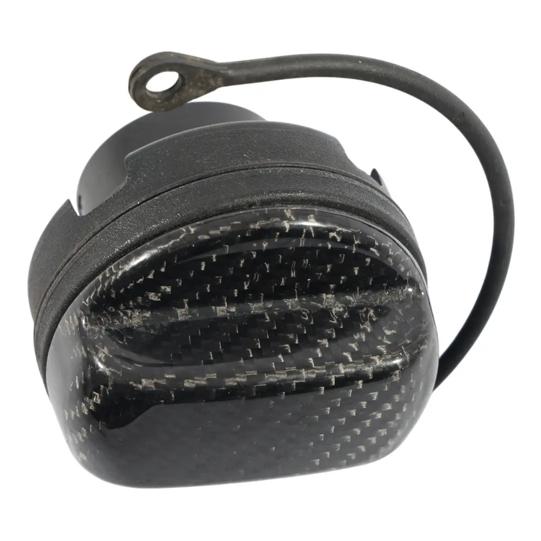 Mk6 5K Tappo Serbatoio Benzina Carbonio 1K0201550AL per VW Volkswagen Golf R con numero di parte 1K0201550AL-CARBON VW Volkswagen Golf R Mk6 5K Tappo Serbatoio Benzina Carbonio 1K0201550AL - SKU 1K0201550AL-CARBON - Numero di parte 1K0201550AL-CARBON
