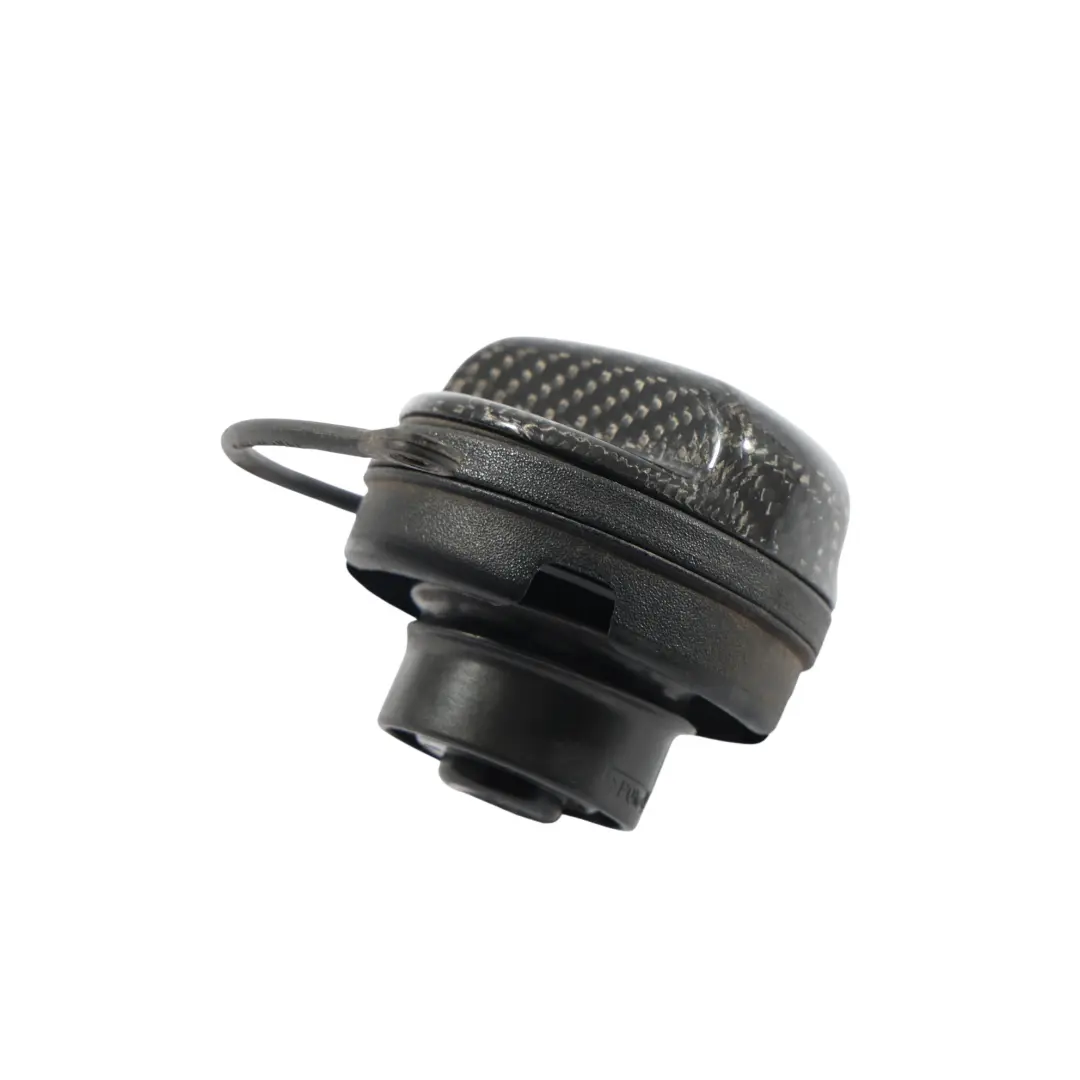 Mk6 5K Tappo Serbatoio Benzina Carbonio 1K0201550AL per VW Volkswagen Golf R con numero di parte 1K0201550AL-CARBON VW Volkswagen Golf R Mk6 5K Tappo Serbatoio Benzina Carbonio 1K0201550AL - SKU 1K0201550AL-CARBON - Numero di parte 1K0201550AL-CARBON