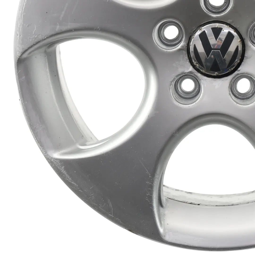 Mk5 GTI Silberne Leichtmetallfelge 17" ET:51 7.5J für VW Volkswagen Golf mit Teilenummer 1K0601025AC VW Volkswagen Golf Mk5 GTI Silberne Leichtmetallfelge 17" ET:51 7.5J - SKU 1K0601025AC-1 - Teilenummer 1K0601025AC