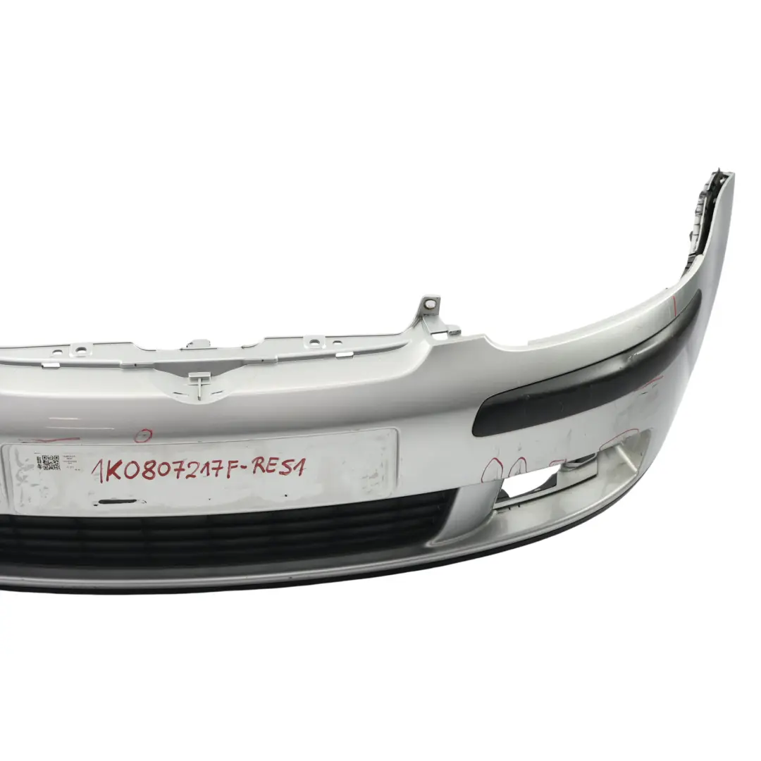 Volkswagen VW Golf Mk5 Zderzak Przedni Przód Reflex Silver Metalik - A7W - SKU 1K0807217F-RES1 - Numer Części 1K0807217F