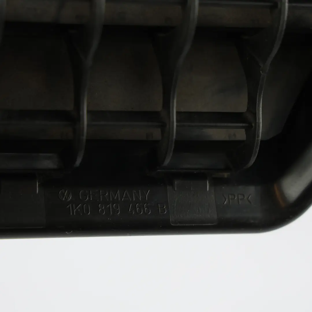 Volkswagen Golf Mk6 Scirocco Mk3 Kratka Wentylacyjna Prawa - SKU 1K0819466B - Numer Części 1K0819466B
