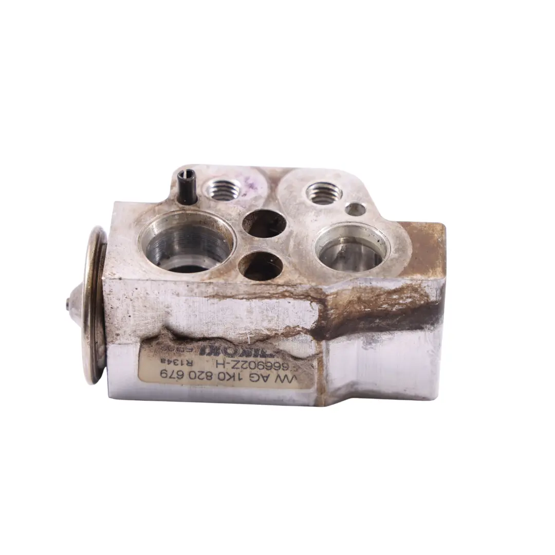 1K Golf GTI 5k Jetta A6 Air Con Conditioning Expansion Valve D to VW Golf with Part number 1K0820679 VW Golf 1K Golf GTI 5k Jetta A6 Air Con Conditioning Expansion Valve D - SKU 1K0820679-1 - Part number 1K0820679