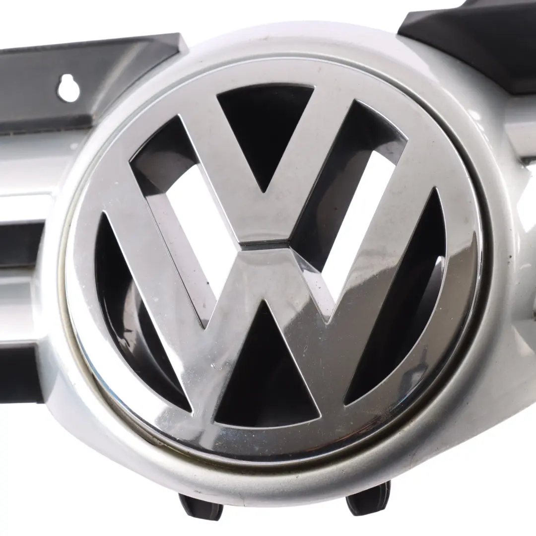 1K Bumper Grille Panel Front Centre Emblem Reflex Silver - A7W to Volkswagen Golf with Part number 1K0853651A Volkswagen Golf 1K Bumper Grille Panel Front Centre Emblem Reflex Silver - A7W - SKU 1K0853651A-RES - Part number 1K0853651A