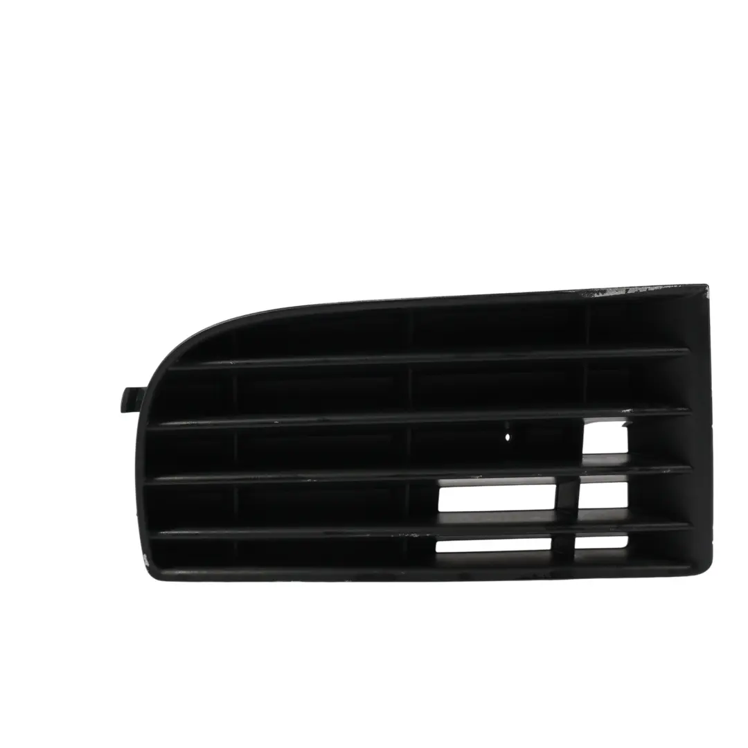 VW Volkswagen Golf Mk5 Parachoques Antiniebla Tapa Delantera Derecha - SKU 1K0853666 - Número de pieza 1K0853666