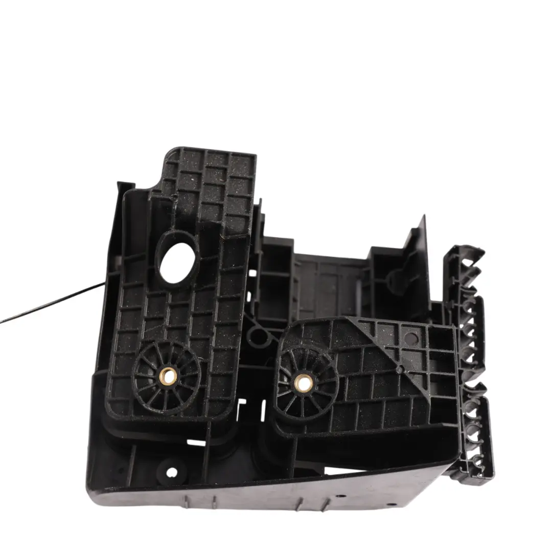 Supporto Scatola Fusibili Relè per Audi A3 Q3 8U con numero di parte 1K0907361B Audi A3 Q3 8U Supporto Scatola Fusibili Relè - SKU 1K0907361B - Numero di parte 1K0907361B