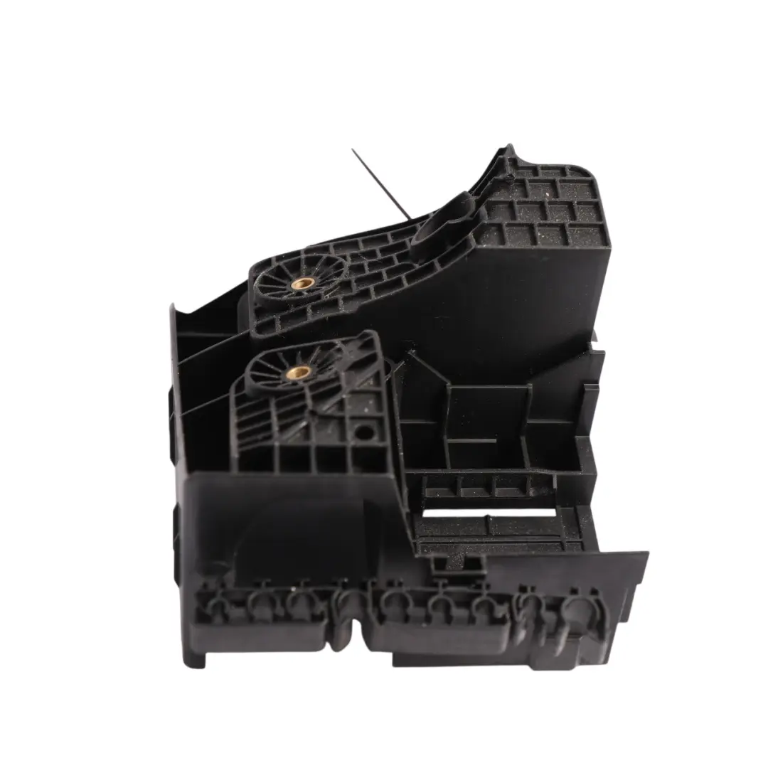 Audi A3 Q3 8U Supporto Scatola Fusibili Relè - SKU 1K0907361B - Numero di parte 1K0907361B