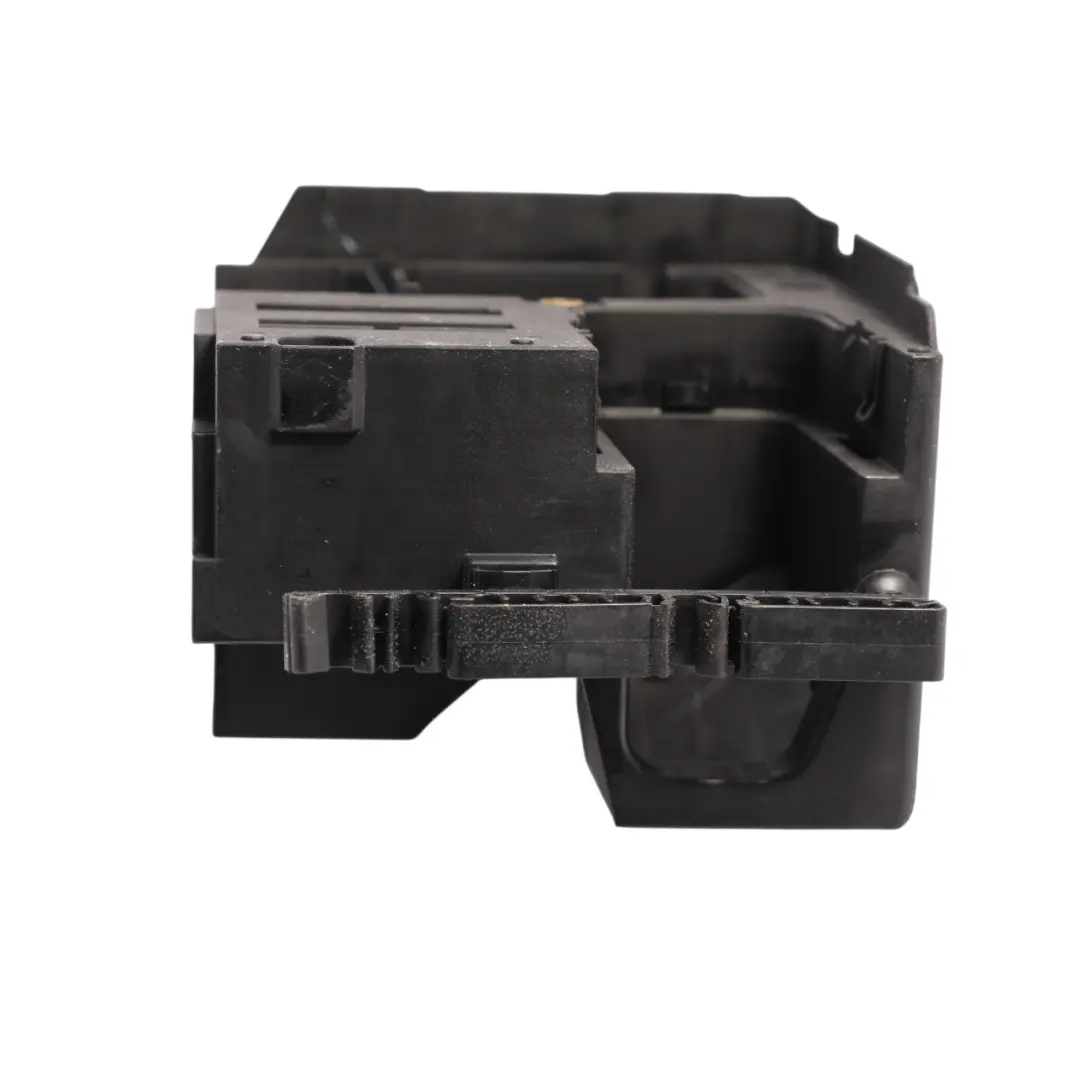 Audi A3 Q3 8U Supporto Scatola Fusibili Relè - SKU 1K0907361B - Numero di parte 1K0907361B
