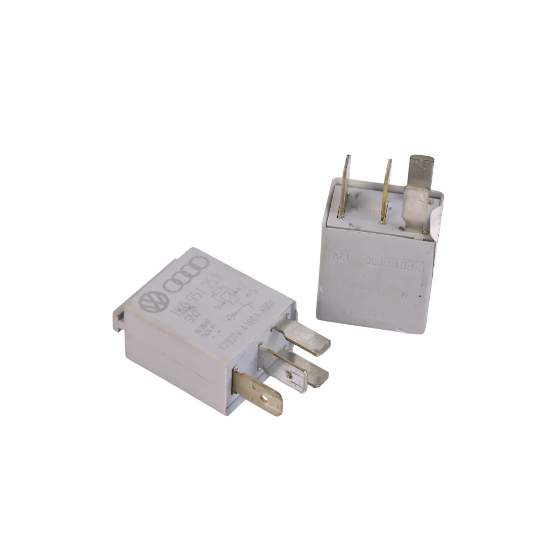 VW Volkswagen Audi Relais De Siège 449 12V 30A, Module 4 Broches X2 - SKU 1K0951253-2 - Numéro de pièce 1K0951253