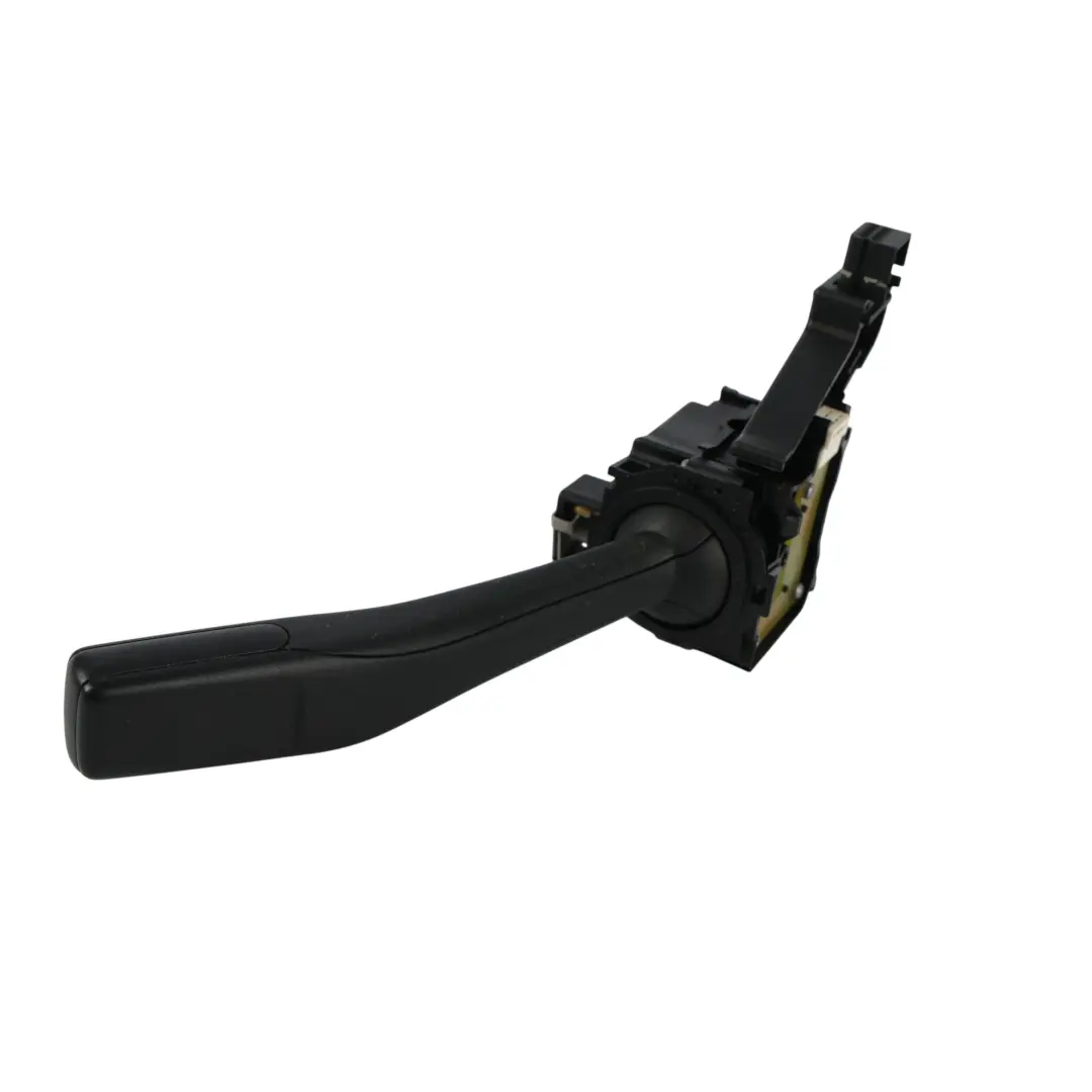 Interruttore dell'unità controllo dell'indicatore piantone per Audi A3 8P con numero di parte 1K0953513 Audi A3 8P Interruttore dell'unità controllo dell'indicatore piantone - SKU 1K0953513 - Numero di parte 1K0953513