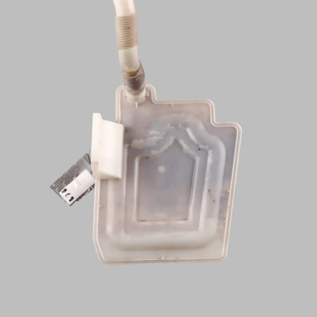 VW Golf Mk5 Audi A3 8P Windscreen Washer Bottle Fluid Tank Reservoir - SKU 1K0955453Q-1 - Part number 1K0955453Q