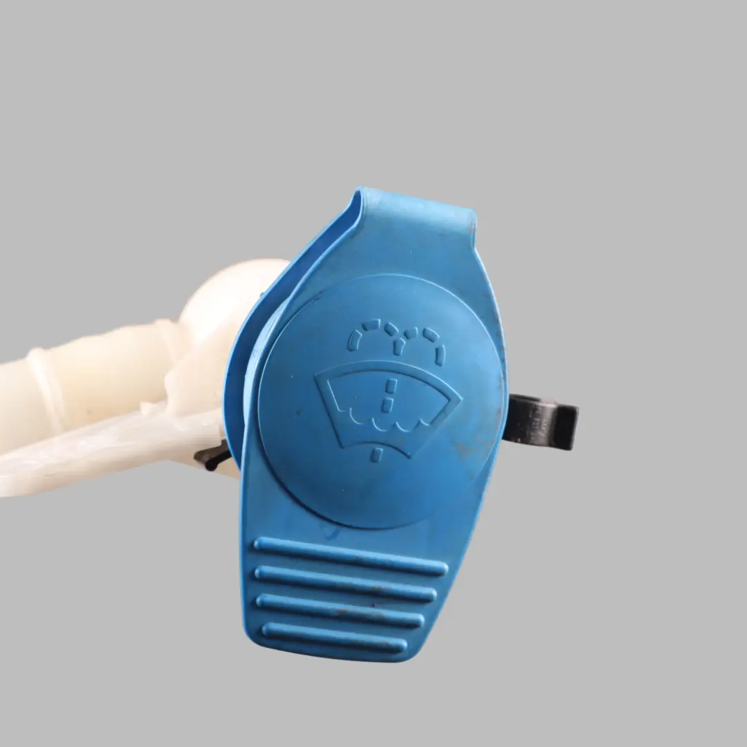 MK3 Golf MK6 Réservoir Liquide Lave-Glace pour Volkswagen Scirocco à propos du numéro de pièce 1K0955453R Volkswagen Scirocco MK3 Golf MK6 Réservoir Liquide Lave-Glace - SKU 1K0955453R-2 - Numéro de pièce 1K0955453R