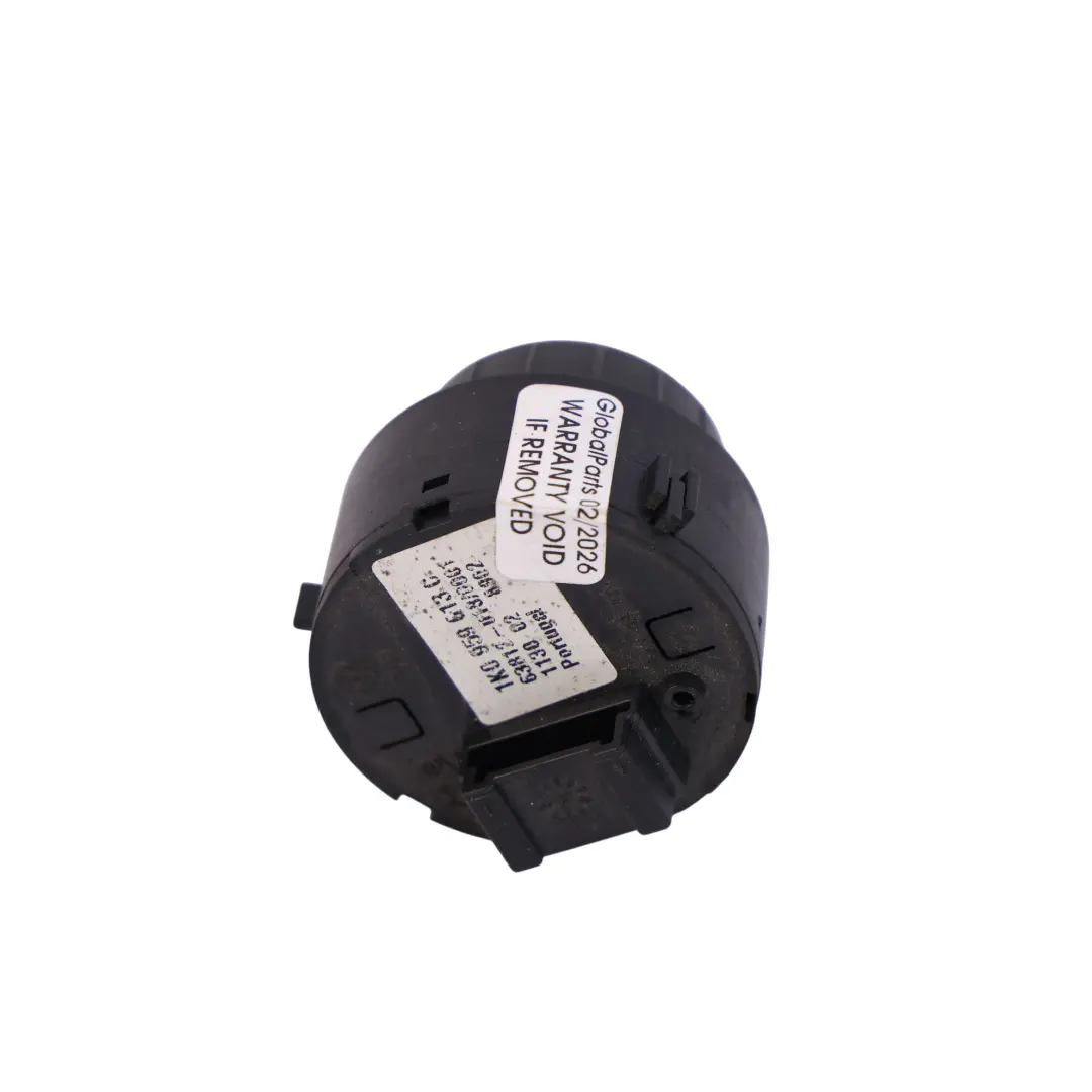 Mk6 Tetto Scorrevole Interruttore Manopola Rotante per Volkswagen Golf con numero di parte 1K0959613C Volkswagen Golf Mk6 Tetto Scorrevole Interruttore Manopola Rotante - SKU 1K0959613C - Numero di parte 1K0959613C