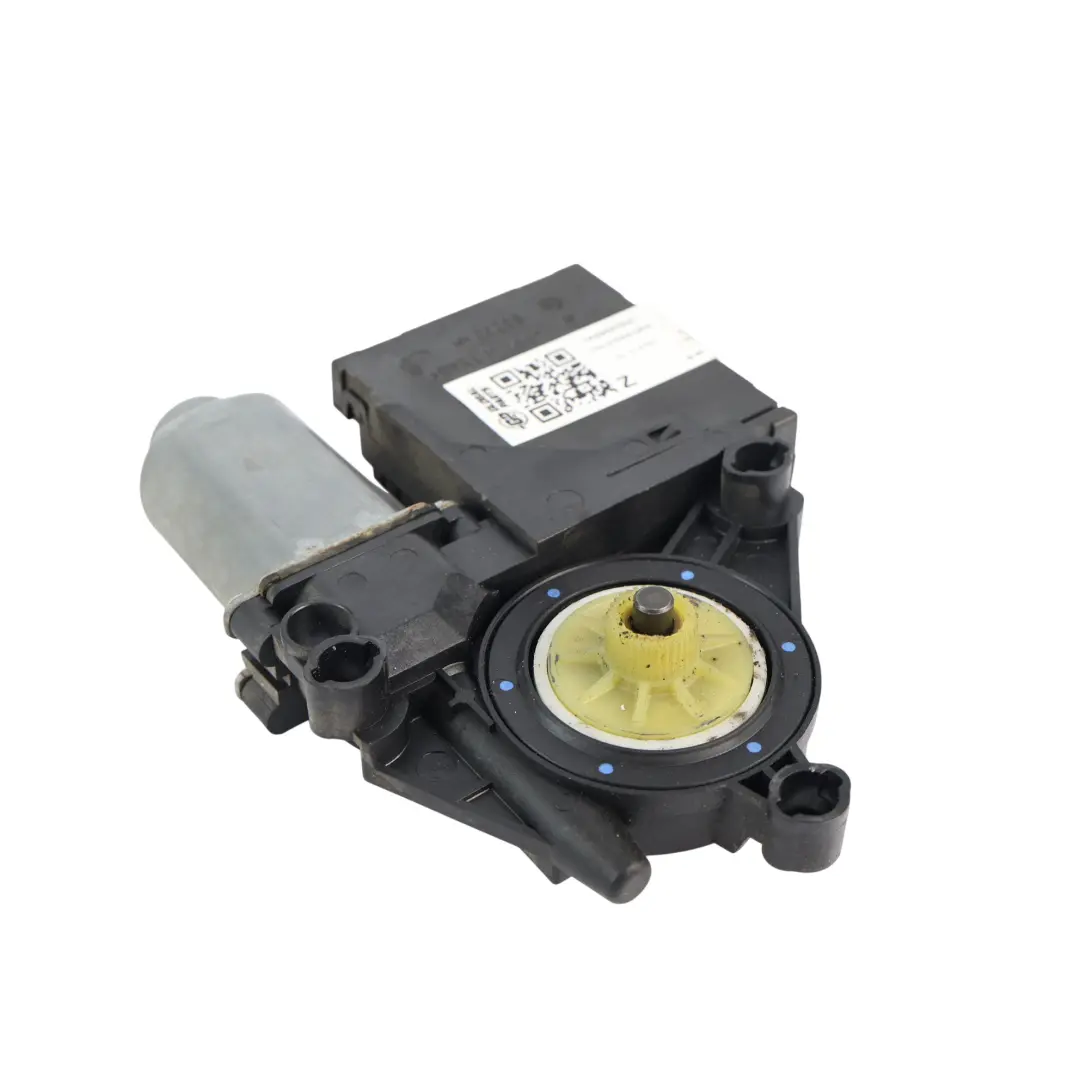 2K Door Window Lifter Motor Front Right O/S to Volkswagen Caddy with Part number 1K0959793C Volkswagen Caddy 2K Door Window Lifter Motor Front Right O/S - SKU RHD-1K0959793C - Part number 1K0959793C