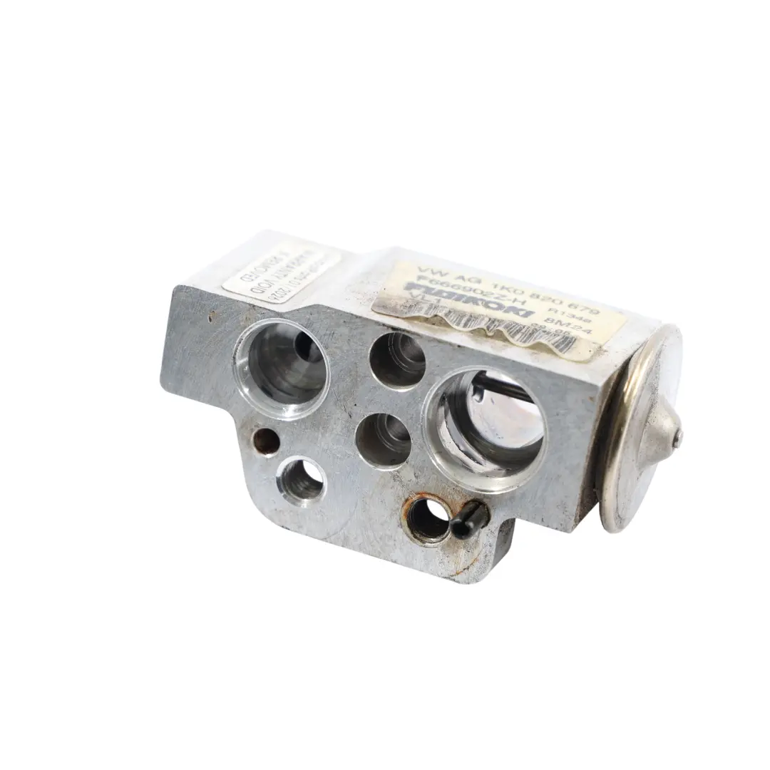 Mk6 Zawór Rozprężny Klimatyzacji do Audi A3 8P VW Golf o numerze 1K2820103 Audi A3 8P VW Golf Mk6 Zawór Rozprężny Klimatyzacji - SKU 1K2820103-1 - Numer Części 1K2820103