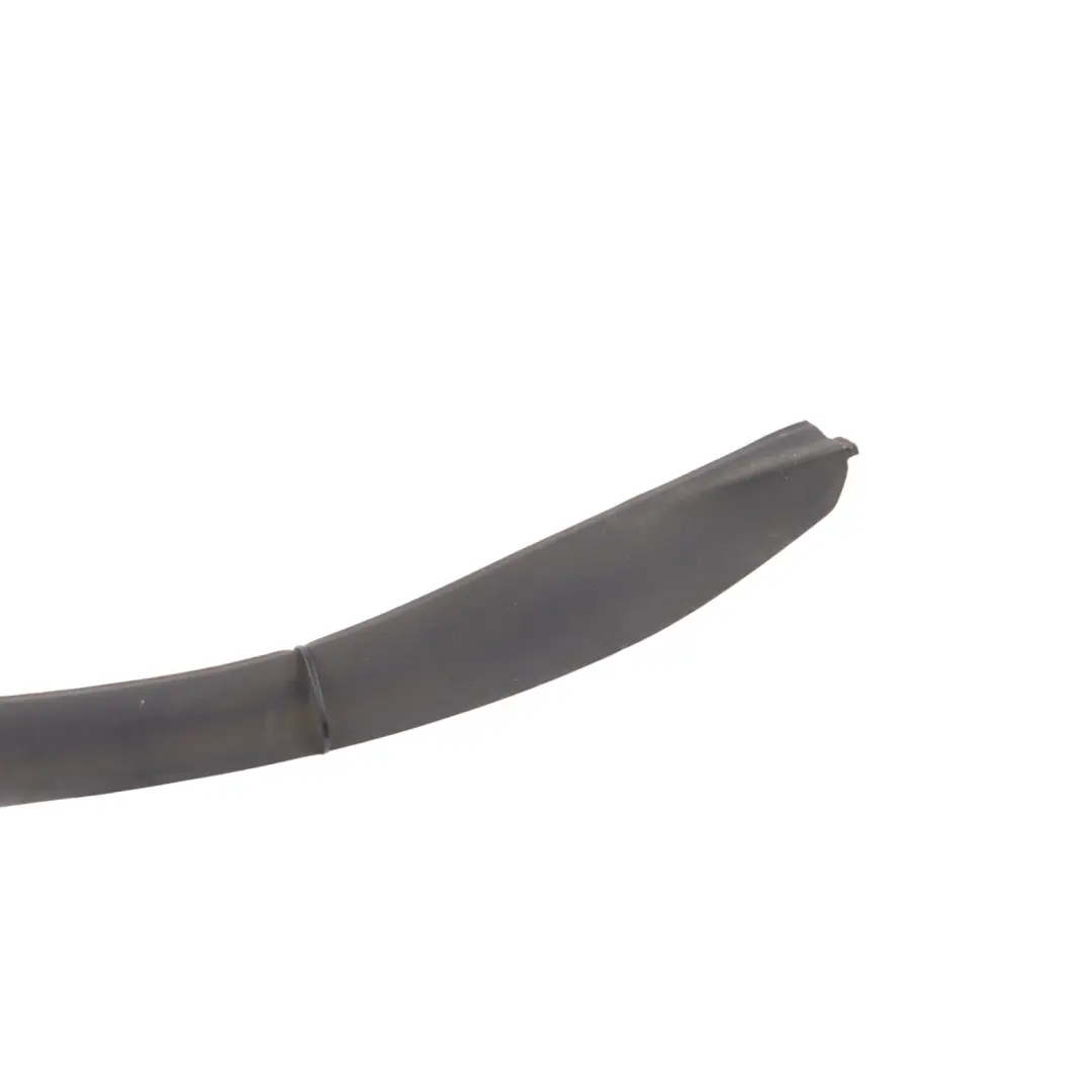 Mk5 3D Door End Seal Gasket Front Right O/S to VW Volkswagen Golf with Part number 1K3837382C VW Volkswagen Golf Mk5 3D Door End Seal Gasket Front Right O/S - SKU 1K3837382C - Part number 1K3837382C