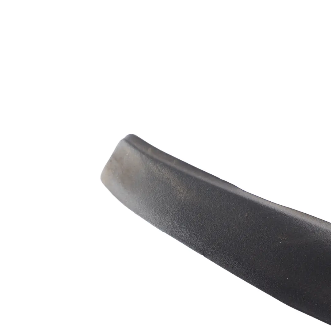 Mk5 3D Door End Seal Gasket Front Right O/S to VW Volkswagen Golf with Part number 1K3837382C VW Volkswagen Golf Mk5 3D Door End Seal Gasket Front Right O/S - SKU 1K3837382C - Part number 1K3837382C