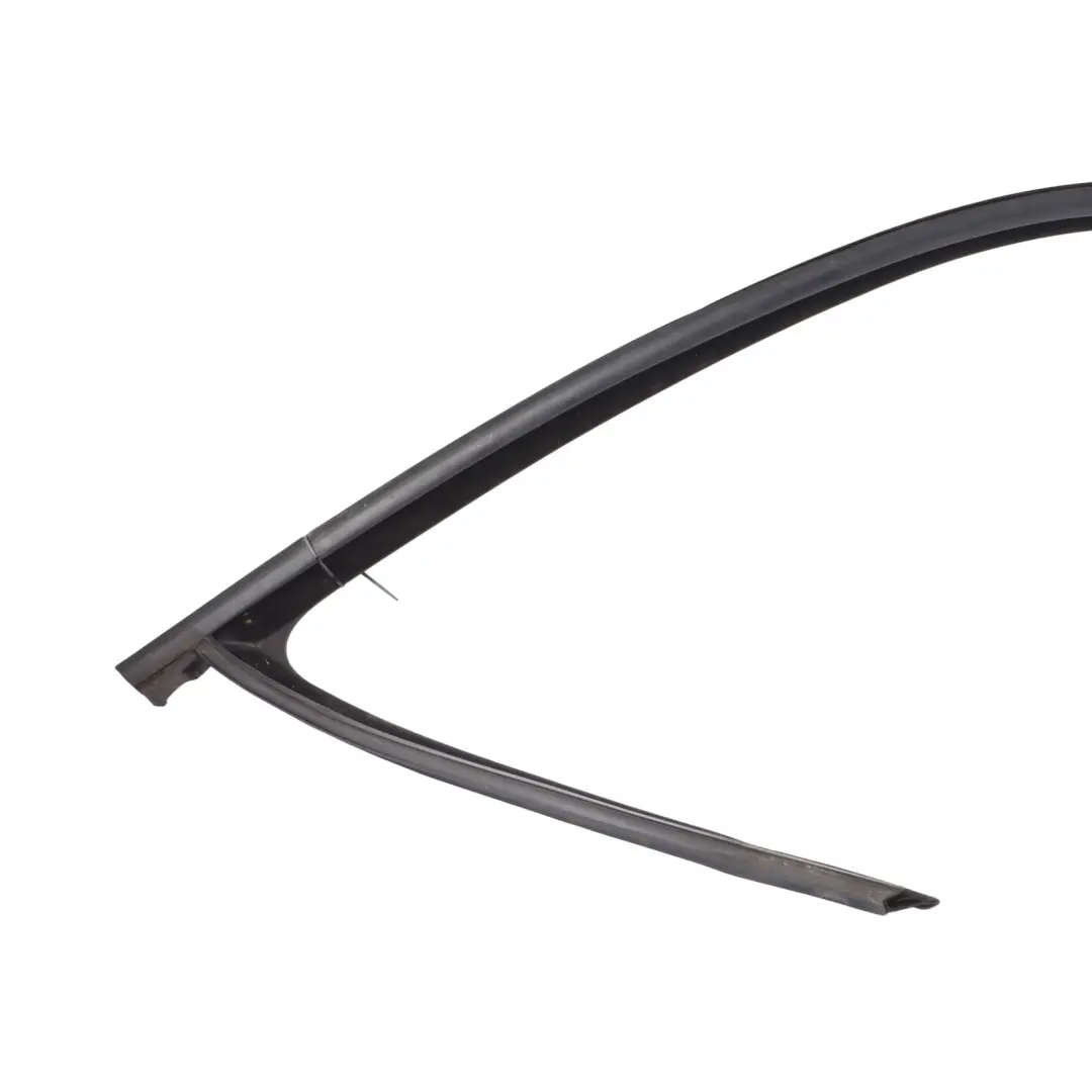 Mk5 Front Door Window Gasket Seal Right O/S 3-Door to Volkswagen VW Golf with Part number 1K3837432D Volkswagen VW Golf Mk5 Front Door Window Gasket Seal Right O/S 3-Door - SKU 1K3837432D - Part number 1K3837432D