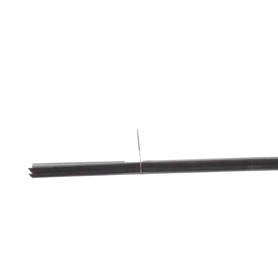 MK5 1K 3D Joint Étanchéité Vitre Avant Gauche pour Volkswagen Golf à propos du numéro de pièce 1K3837471D Volkswagen Golf MK5 1K 3D Joint Étanchéité Vitre Avant Gauche - SKU 1K3837471D - Numéro de pièce 1K3837471D