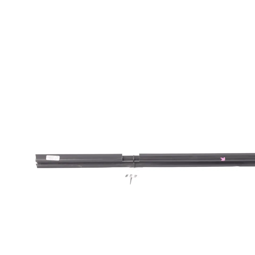 Mk5 1K 3D Inner Window Seal Gasket Front Right O/S to Volkswagen Golf with Part number 1K3837472D Volkswagen Golf Mk5 1K 3D Inner Window Seal Gasket Front Right O/S - SKU 1K3837472D - Part number 1K3837472D