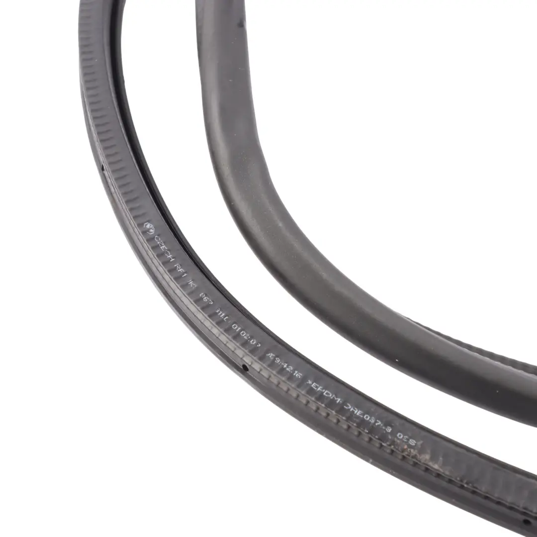 Mk5 3Dr Vordere Tür Dichtung Gummi Links Rechts für Volkswagen Golf mit Teilenummer 1K3867911D Volkswagen Golf Mk5 3Dr Vordere Tür Dichtung Gummi Links Rechts - SKU 1K3867911D - Teilenummer 1K3867911D