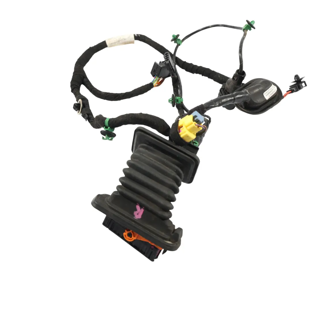 Mk5 3D Cablaggio Porta Anteriore Lato Guida 1K3971121J per VW Golf con numero di parte 1K3971120J VW Golf Mk5 3D Cablaggio Porta Anteriore Lato Guida 1K3971121J - SKU 1K3971120J - Numero di parte 1K3971120J