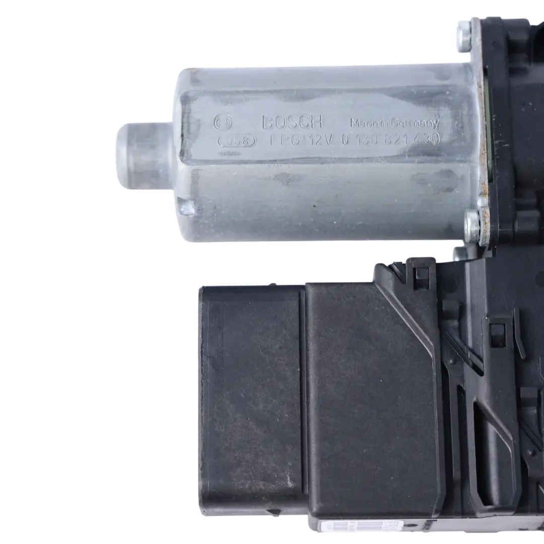 Mk5 Rear Window Lifter Regulator Motor Right O/S to VW Volkswagen Golf with Part number 1K4839402C VW Volkswagen Golf Mk5 Rear Window Lifter Regulator Motor Right O/S - SKU 1K4839402C - Part number 1K4839402C