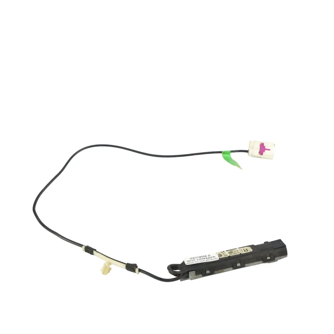 Mk5 Aerial Signal Amplifier Booster Antenna AM FM to Volkswagen VW Golf with Part number 1K6035577AD Volkswagen VW Golf Mk5 Aerial Signal Amplifier Booster Antenna AM FM - SKU 1K6035577AD - Part number 1K6035577AD