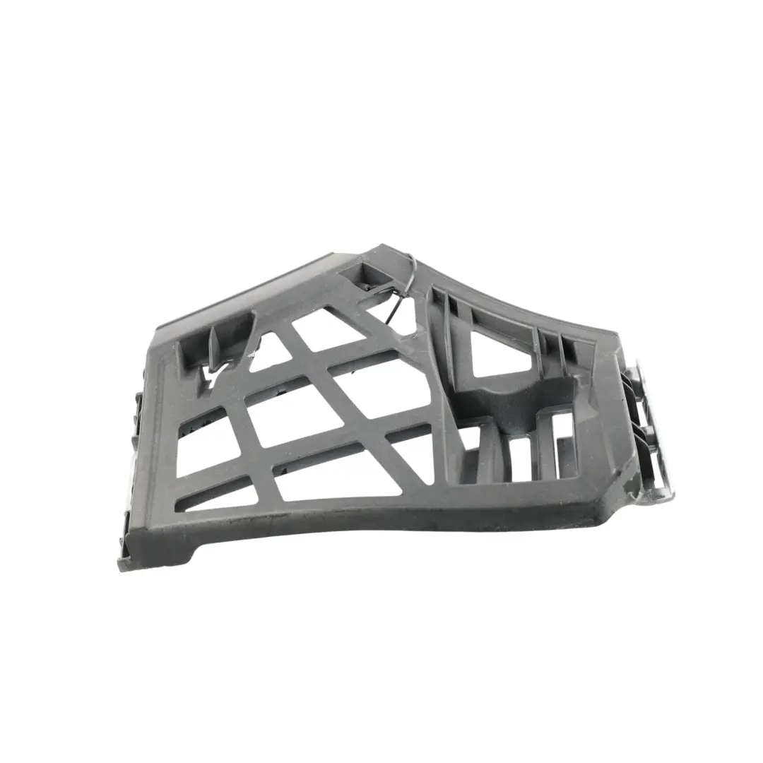 Mk5 1K Bumper Guide Profile Bracket Rear Left N/S to Volkswagen Golf with Part number 1K6807377 Volkswagen Golf Mk5 1K Bumper Guide Profile Bracket Rear Left N/S - SKU 1K6807377 - Part number 1K6807377