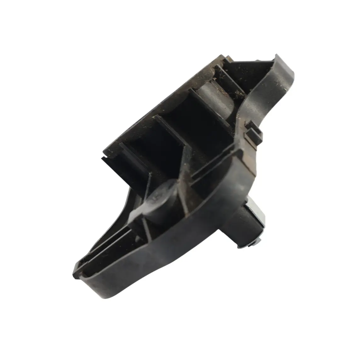Mk5 Douille Support D'Ampoule Feu Arrière Gauche Hayon Arrière pour VW Golf à propos du numéro de pièce 1K6945257 VW Golf Mk5 Douille Support D'Ampoule Feu Arrière Gauche Hayon Arrière - SKU 1K6945257 - Numéro de pièce 1K6945257