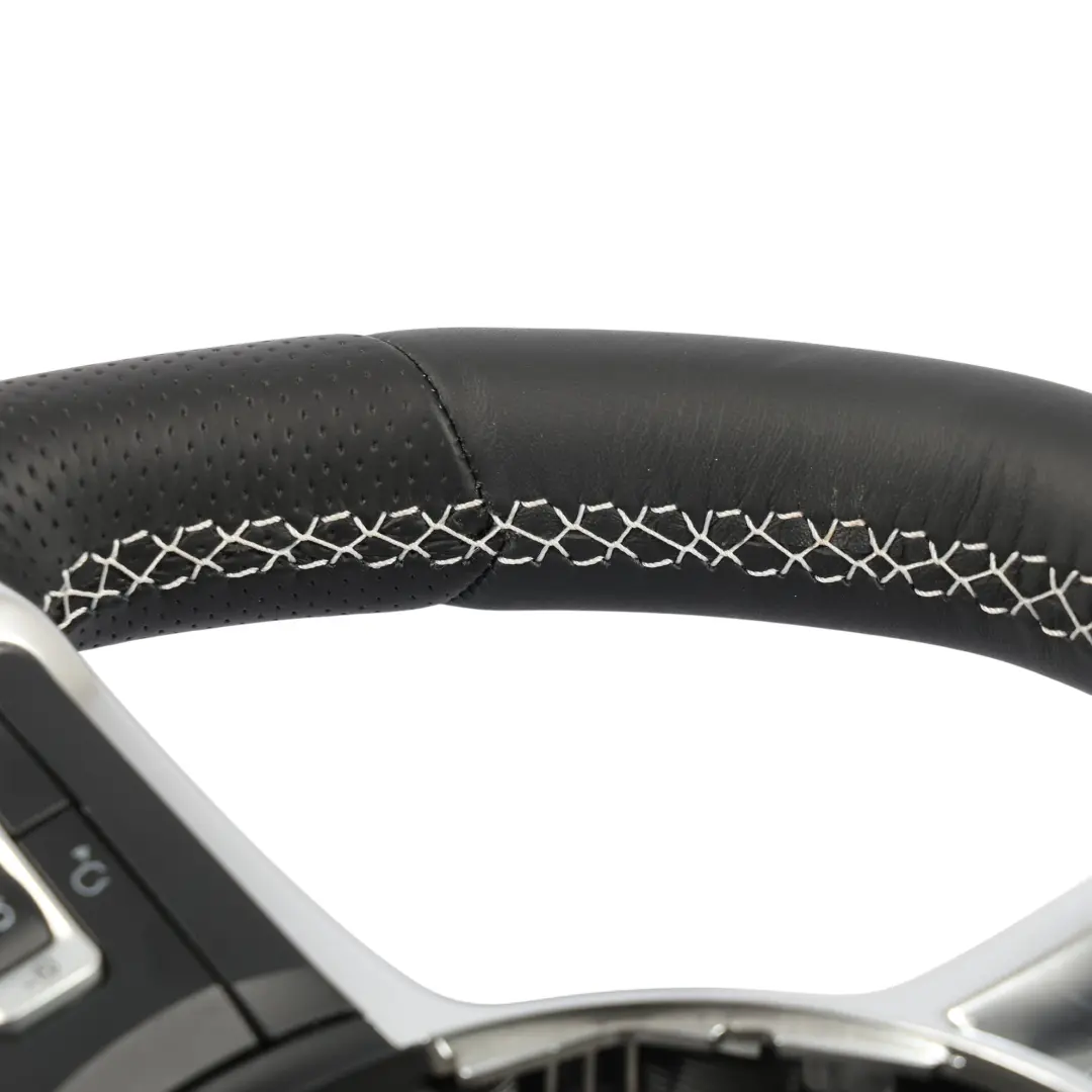 Negro Cuero Fondo Plano Nuevo para Volkswagen Scirocco Volante con número de pieza 1K8419091AG Volkswagen Scirocco Volante Negro Cuero Fondo Plano Nuevo - SKU 1K8419091AG-1 - Número de pieza 1K8419091AG