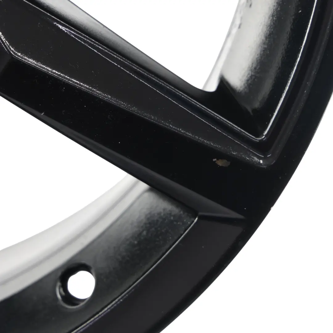 Mk3 Czarna Felga Aluminiowa 18" 8J ET:41 do Volkswagen Scirocco o numerze 1K8601025AN Volkswagen Scirocco Mk3 Czarna Felga Aluminiowa 18" 8J ET:41 - SKU 1K8601025AN-1 - Numer Części 1K8601025AN