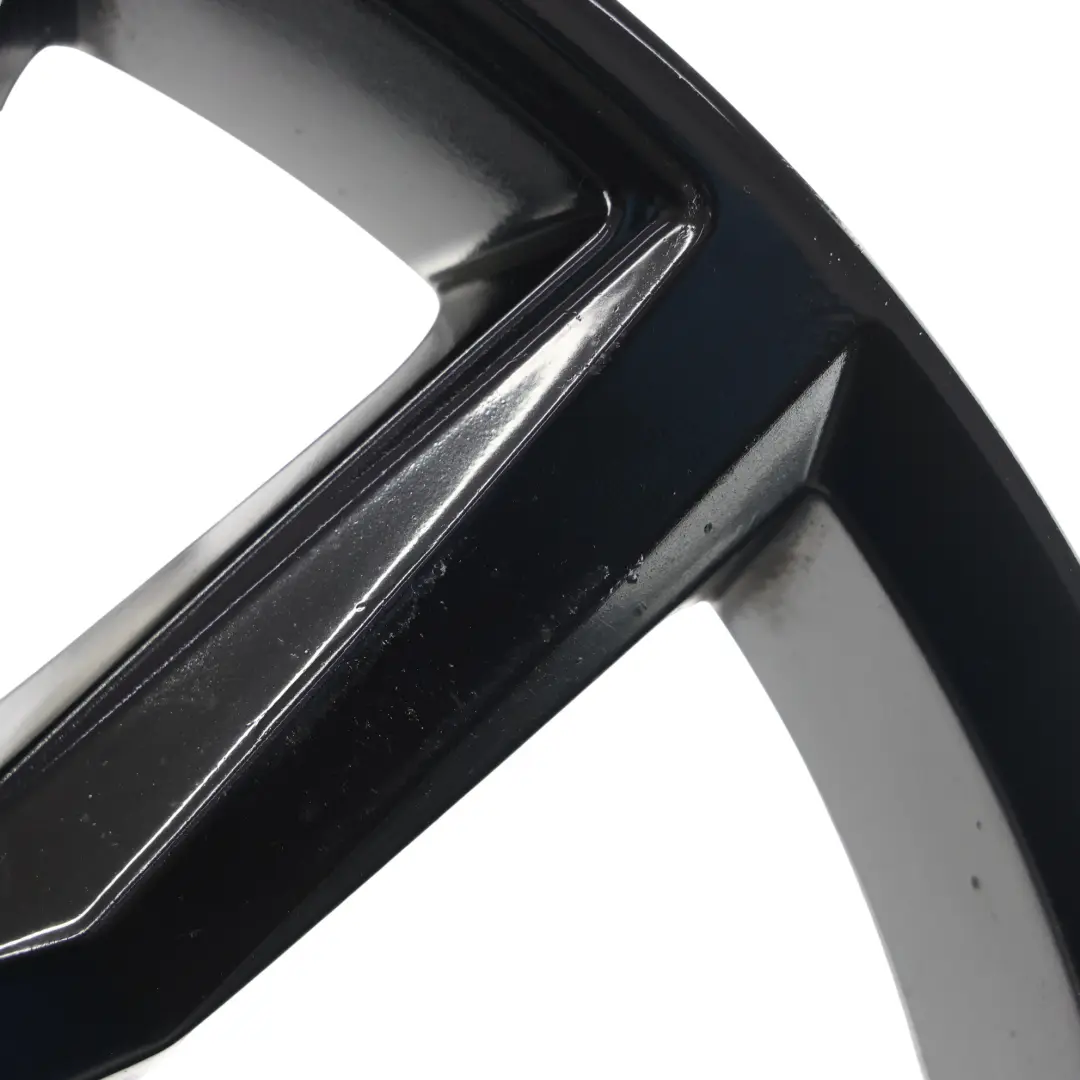 MK3 Schwarz Alu Felge 18" 8J ET:41 für Volkswagen Scirocco mit Teilenummer 1K8601025AN Volkswagen Scirocco MK3 Schwarz Alu Felge 18" 8J ET:41 - SKU 1K8601025AN-1 - Teilenummer 1K8601025AN