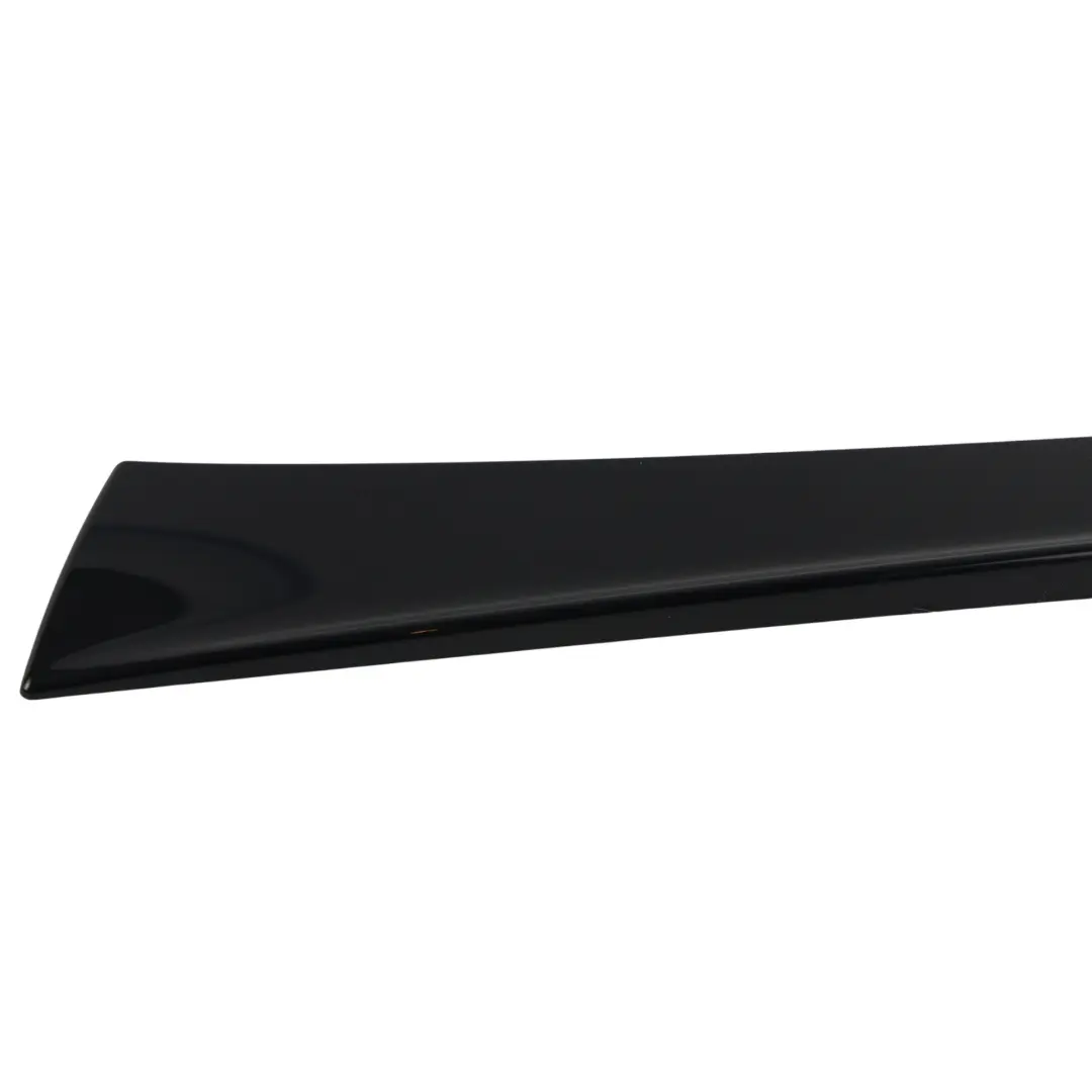 MK3 Moldura Spoiler Portón Trasero Izquierdo para Volkswagen Scirocco con número de pieza 1K8805945G Volkswagen Scirocco MK3 Moldura Spoiler Portón Trasero Izquierdo - SKU 1K8805945G - Número de pieza 1K8805945G