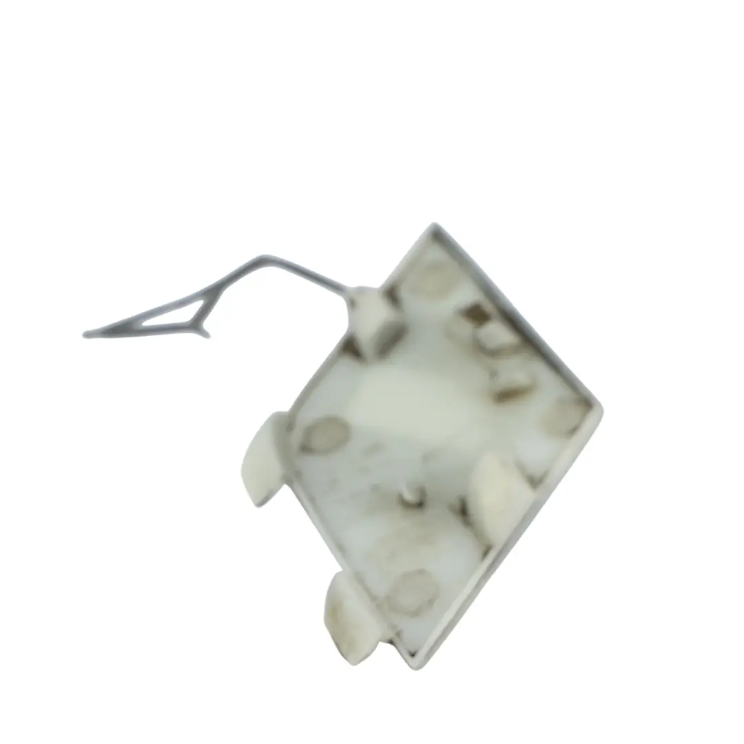 MK3 Cache Crochet Avant Gris Indium R7H pour Volkswagen Scirocco à propos du numéro de pièce 1K8807241C Volkswagen Scirocco MK3 Cache Crochet Avant Gris Indium R7H - SKU 1K8807241C-IDG - Numéro de pièce 1K8807241C