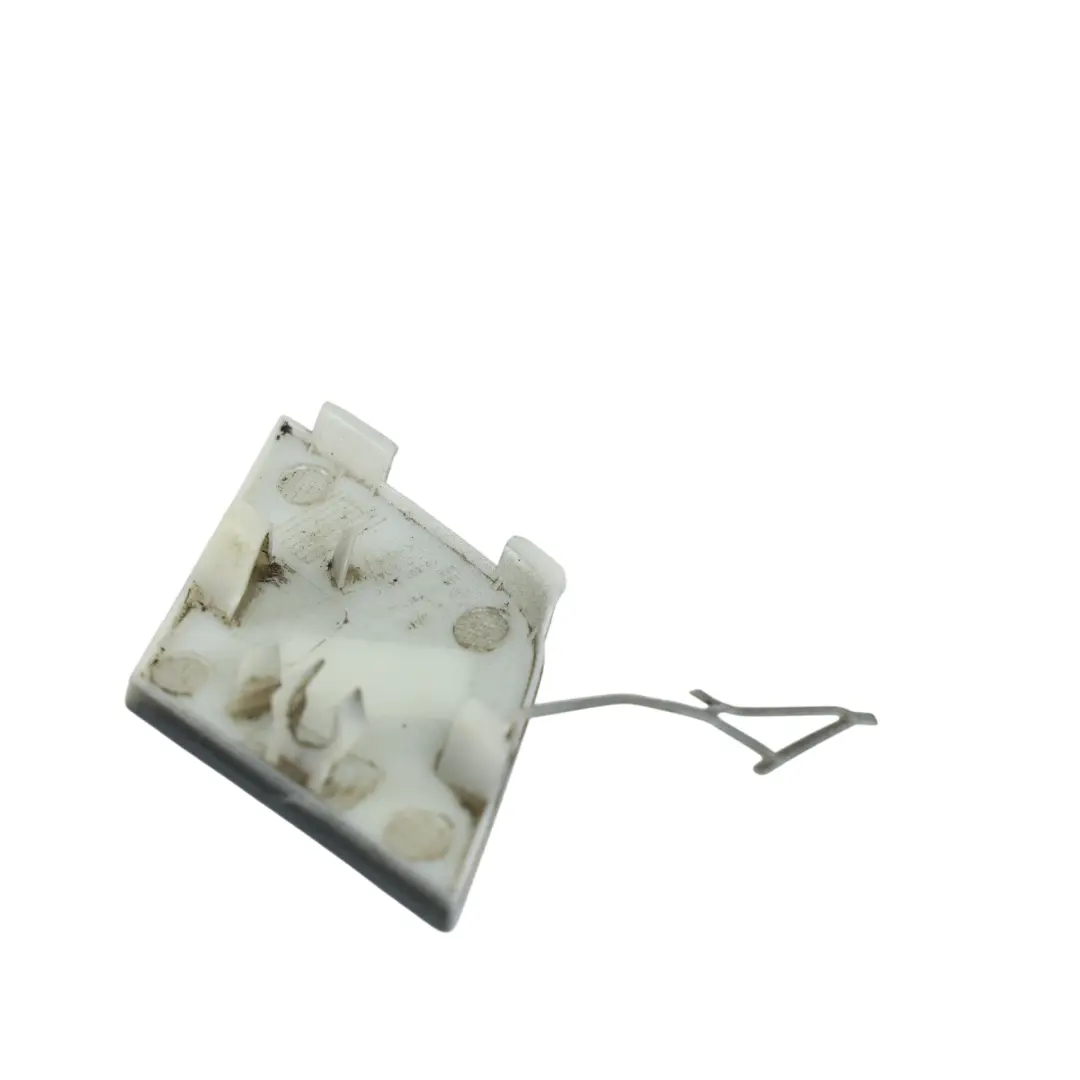 MK3 Cache Crochet Avant Gris Indium R7H pour Volkswagen Scirocco à propos du numéro de pièce 1K8807241C Volkswagen Scirocco MK3 Cache Crochet Avant Gris Indium R7H - SKU 1K8807241C-IDG - Numéro de pièce 1K8807241C