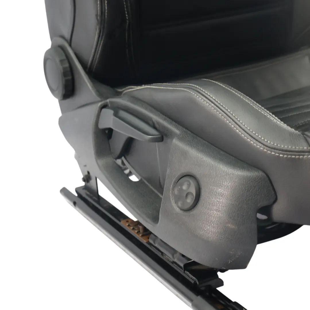 Volkswagen Scirocco MK3 Sitz Vorne Rechts Beheizt Stoff Schwarz Grau - SKU 1K8881805AT-3 - Teilenummer 1K8881805AT