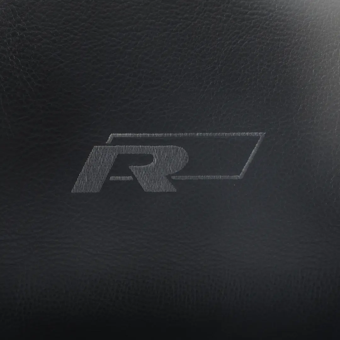 MK3 Asiento Delantero Izquierdo Calefactado Cuero Negro para Volkswagen Scirocco R con número de pieza 1K8881805AT Volkswagen Scirocco R MK3 Asiento Delantero Izquierdo Calefactado Cuero Negro - SKU 1K8881805AT-4 - Número de pieza 1K8881805AT