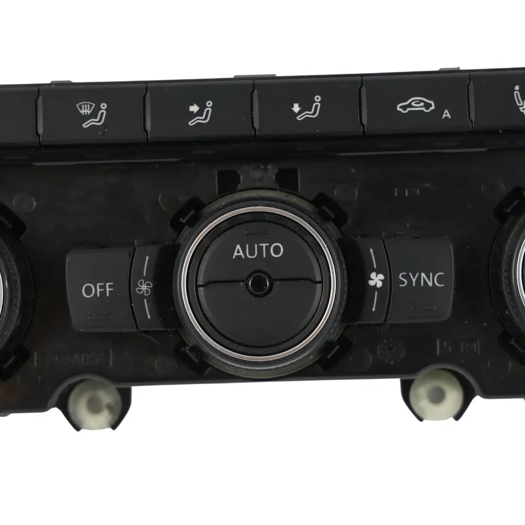 Mk3 Panel Sterowania Klimatyzacją do Volkswagen Scirocco o numerze 1K8907044AC Volkswagen Scirocco Mk3 Panel Sterowania Klimatyzacją - SKU 1K8907044AC - Numer Części 1K8907044AC