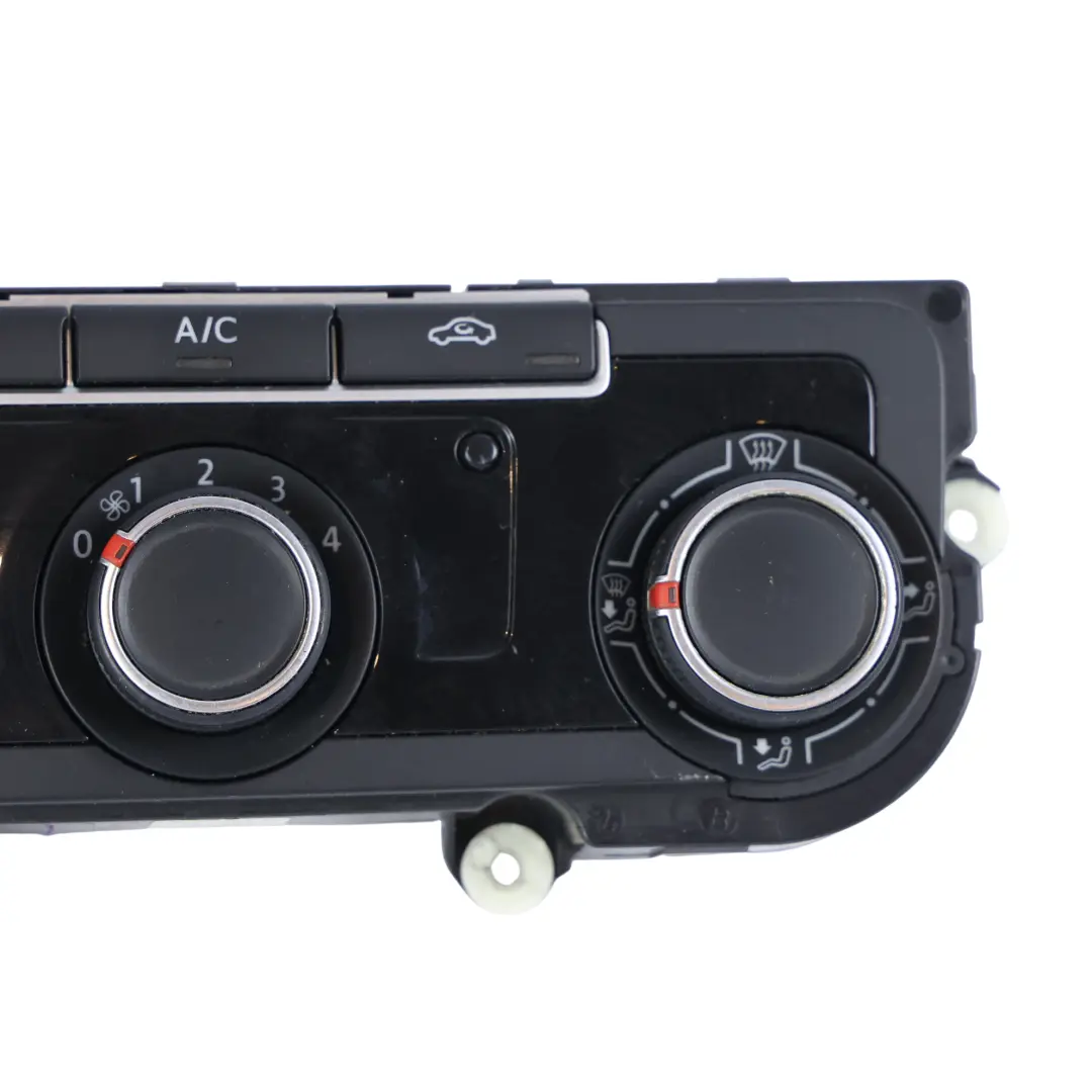 A/C Riscaldatore Clima Interruttore Unità per VW Volkswagen Jetta A6 con numero di parte 1K8907426 VW Volkswagen Jetta A6 A/C Riscaldatore Clima Interruttore Unità - SKU 1K8907426 - Numero di parte 1K8907426