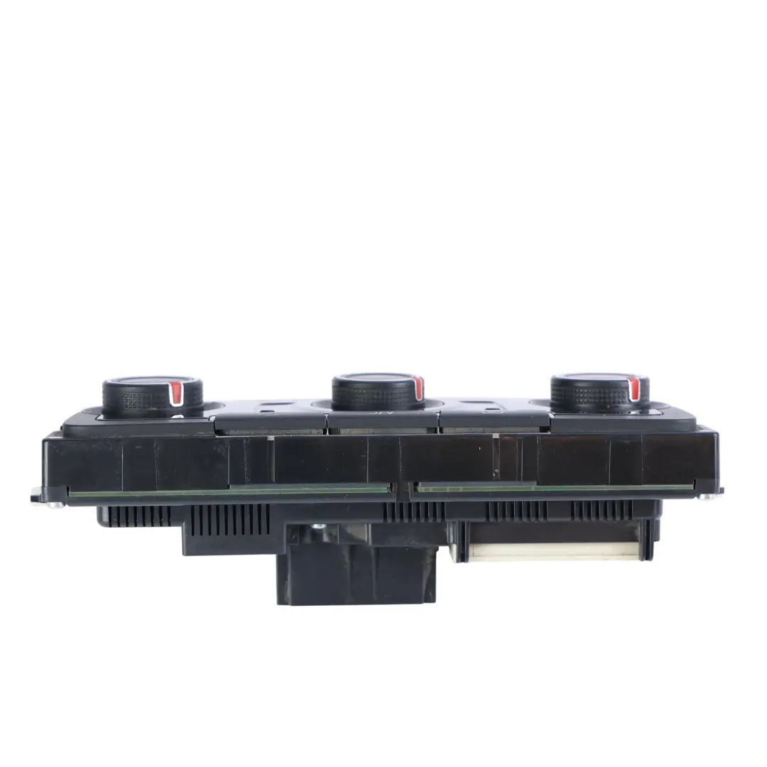 Nawiew Przełącznik Klimatyzacji Panel do VW Volkswagen Jetta A6 o numerze 1K8907426 VW Volkswagen Jetta A6 Nawiew Przełącznik Klimatyzacji Panel - SKU 1K8907426 - Numer Części 1K8907426