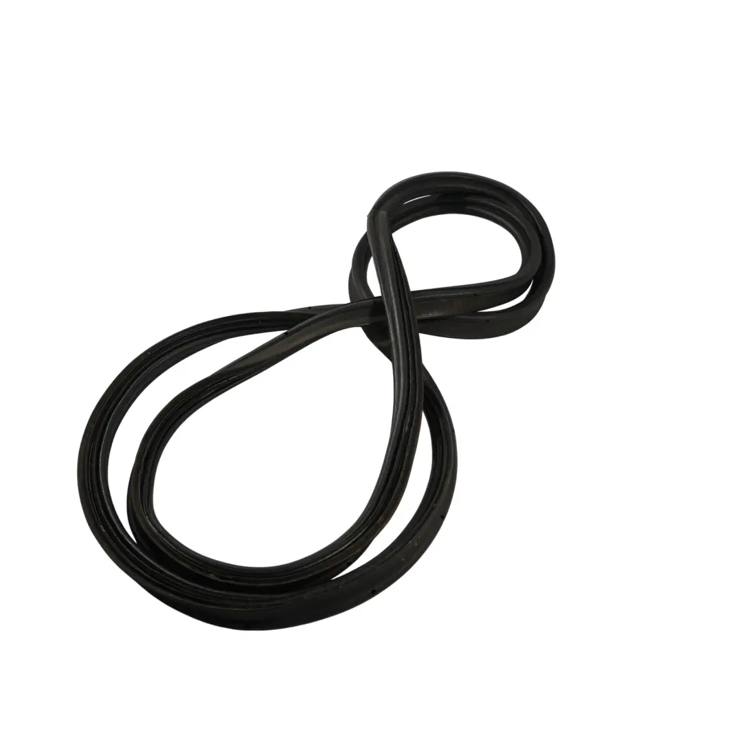 Mk6 Guarnizione Portellone Posteriore In Gomma per Volkswagen Golf con numero di parte 1K9827705A Volkswagen Golf Mk6 Guarnizione Portellone Posteriore In Gomma - SKU 1K9827705A - Numero di parte 1K9827705A