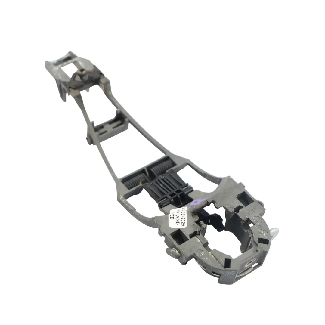 Uchwyt Klamki Drzwi Przedni Prawy do Skoda Octavia II o numerze 1U0837886B Skoda Octavia II Uchwyt Klamki Drzwi Przedni Prawy - SKU 1U0837886B - Numer Części 1U0837886B