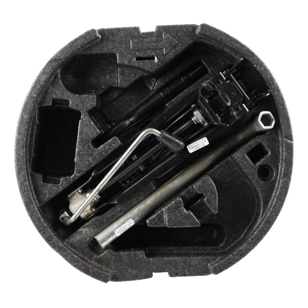 1Z Car Jack Tow Eye Towing Eye Tire Wrench Tool Kit to Skoda Octavia RS with Part number 1Z0012115B Skoda Octavia RS 1Z Car Jack Tow Eye Towing Eye Tire Wrench Tool Kit - SKU 1Z0012115B - Part number 1Z0012115B